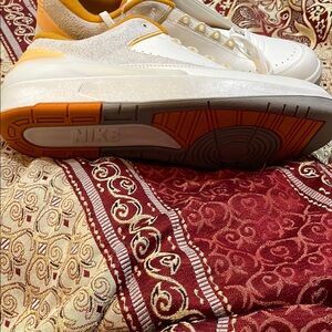Air Jordan 2 Retro Low Melon Tint (New)